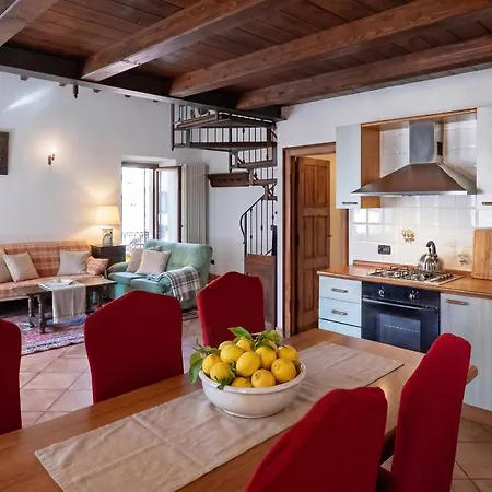 شقة Casa Riale 2 ستريزا