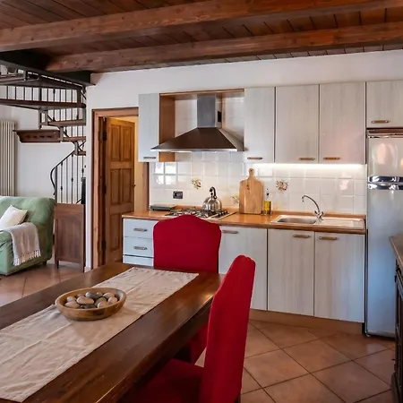 شقة Casa Riale 2 *