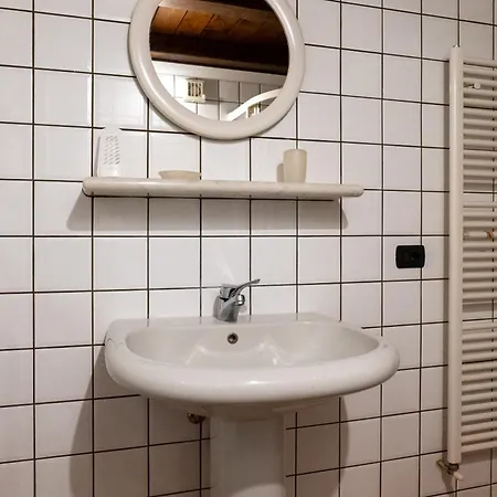 Casa Riale 2 ستريزا